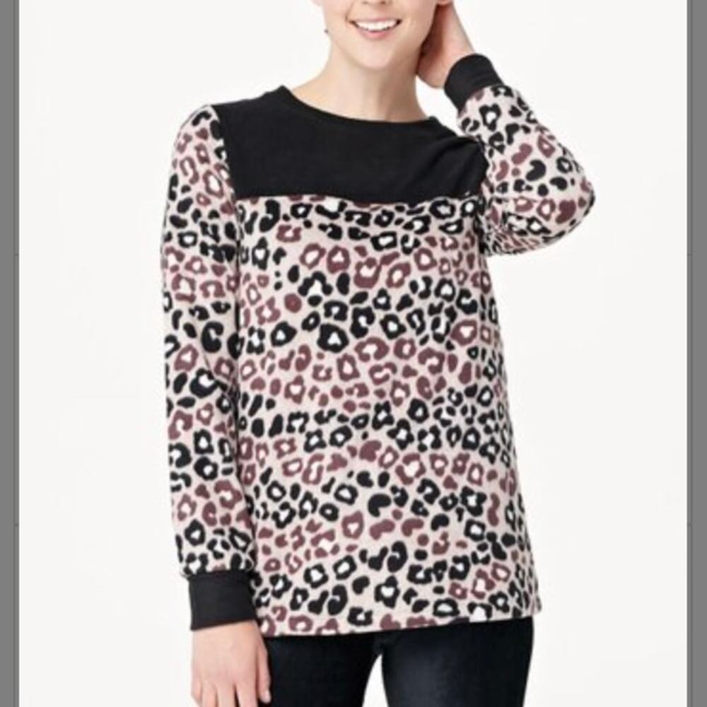 Cuddl Duds fleece animal print crewneck top